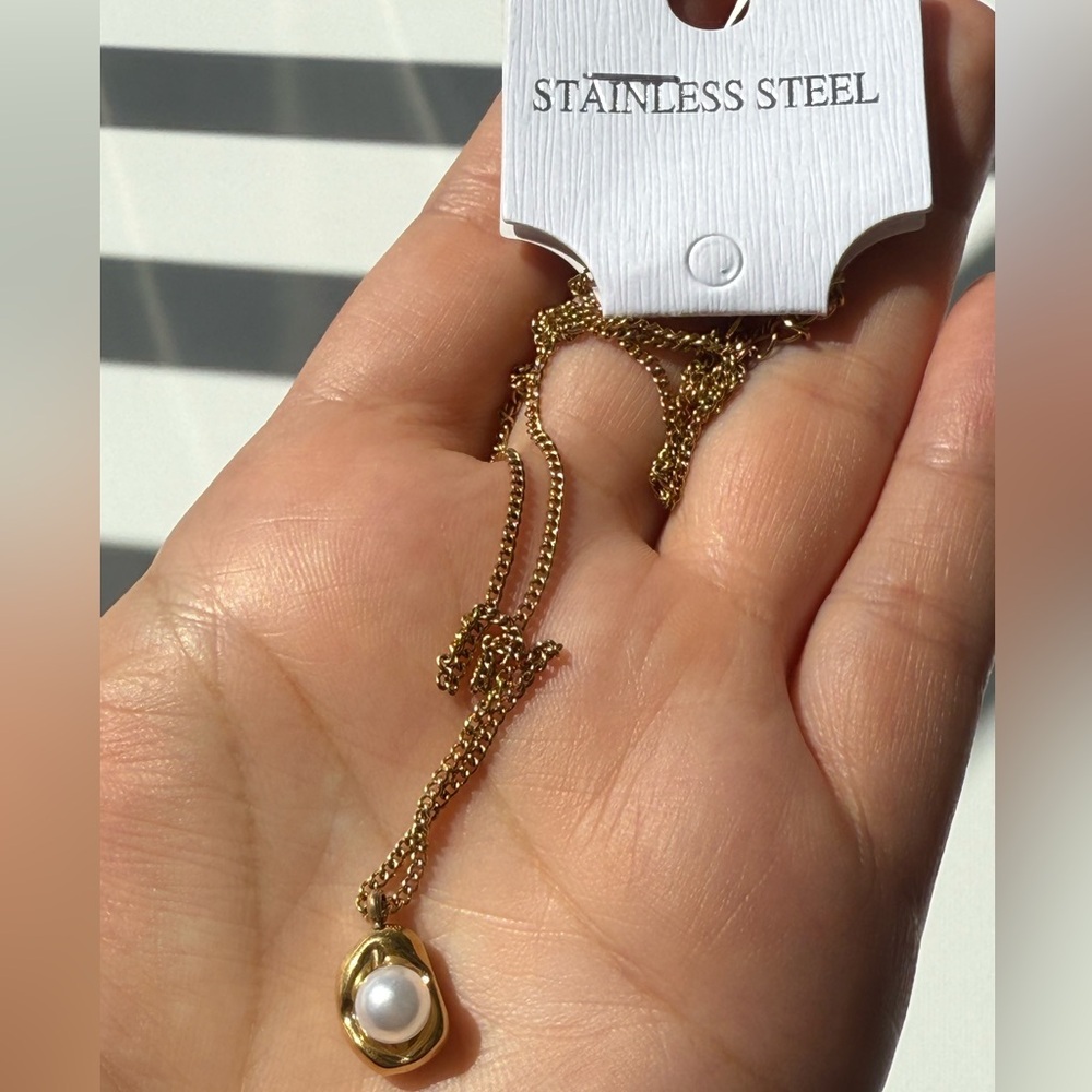 Pearl Necklace 18K Gold Stainless Steel Retro
Stainless Steel Necklace - Picture 9 of 10